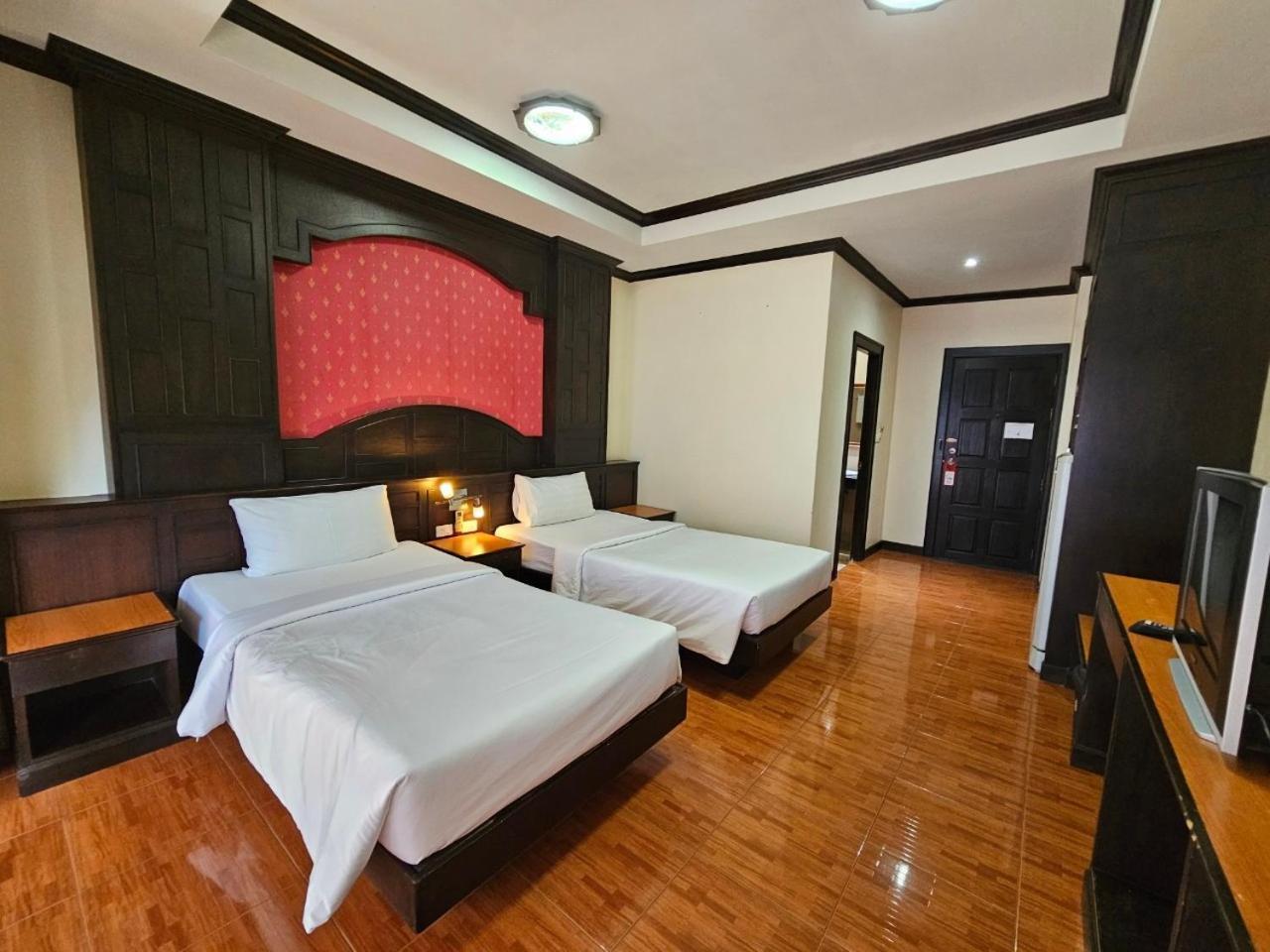 Nanai 2 Residence Patong Exterior foto
