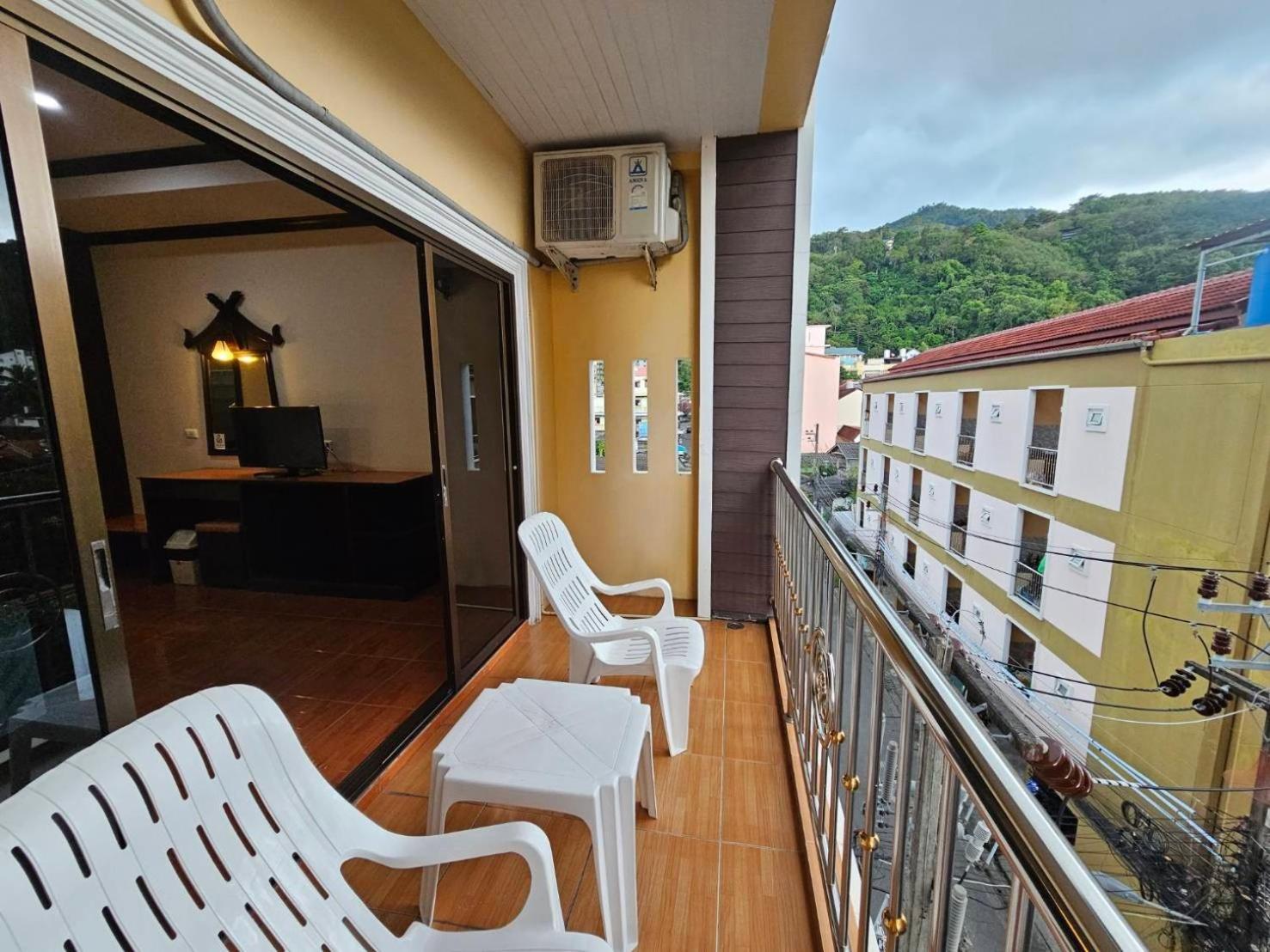 Nanai 2 Residence Patong Exterior foto
